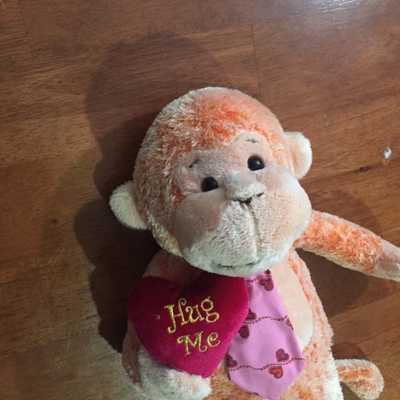 "Hug Me" Romantic Monkey - Picture 3 of 8